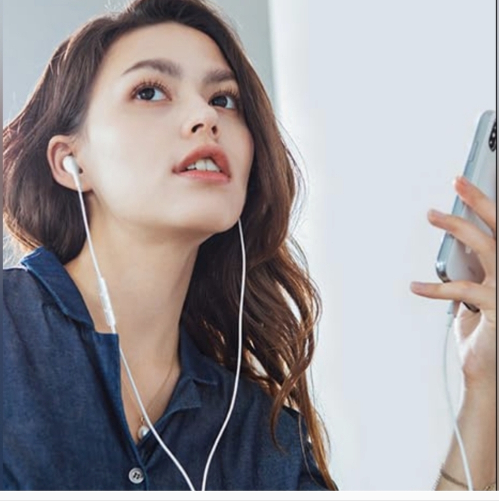 Samsung Galaxy New EO-EG900BW Headset Wired Earbuds